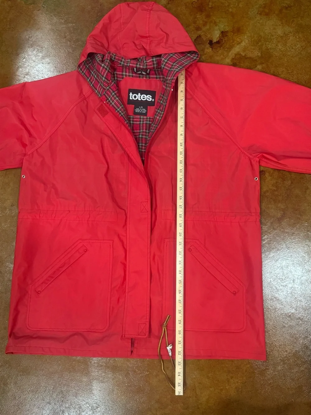 totes Women’s Red Hooded Rain Jacket With Plaid Lining Size L